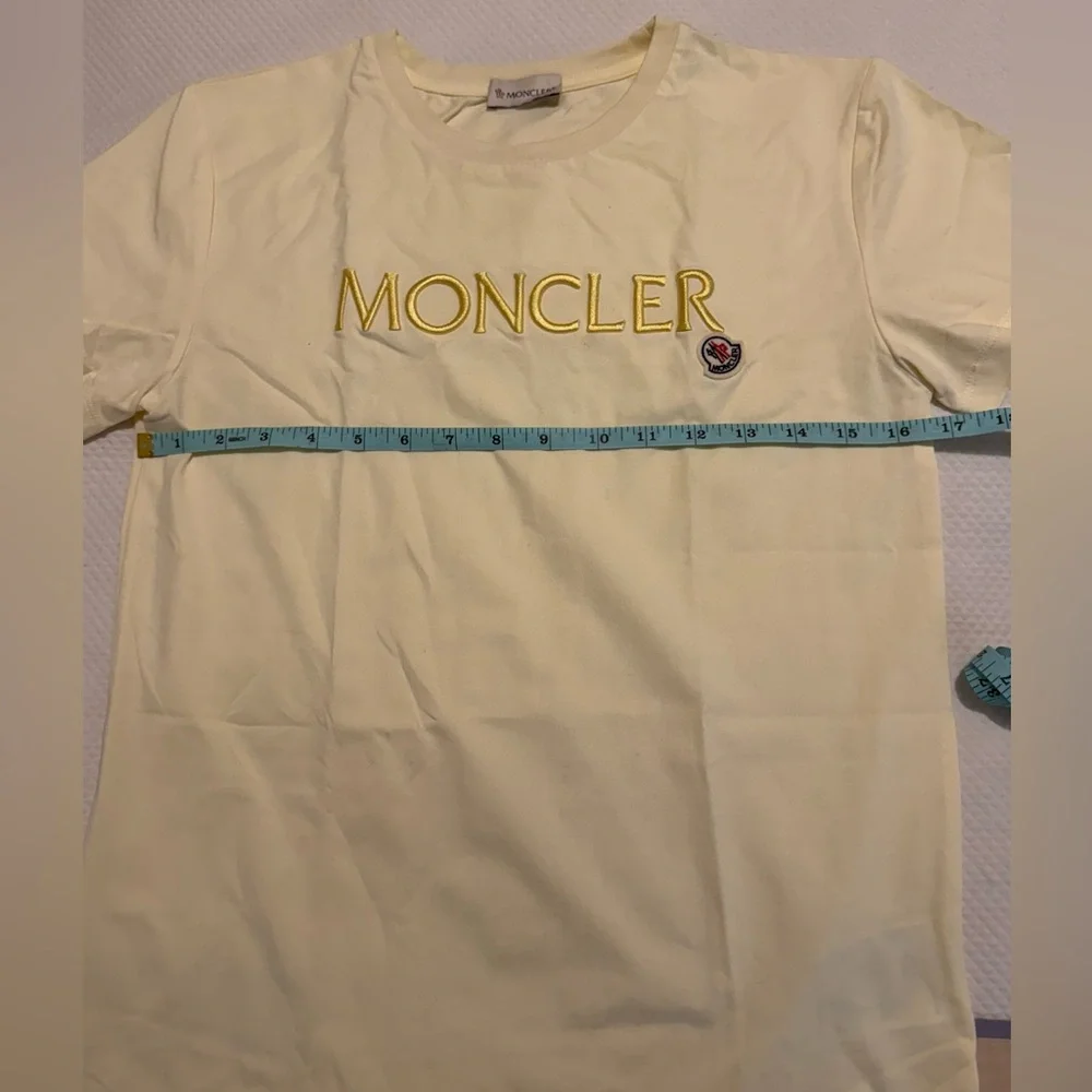 Moncler embroidered-logo cotton T-shirt, Size XS/ 14y - Picture 8 of 9